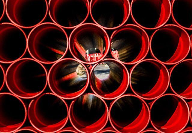 Coneflan maior distribuidora de tubos sem costura do mercado